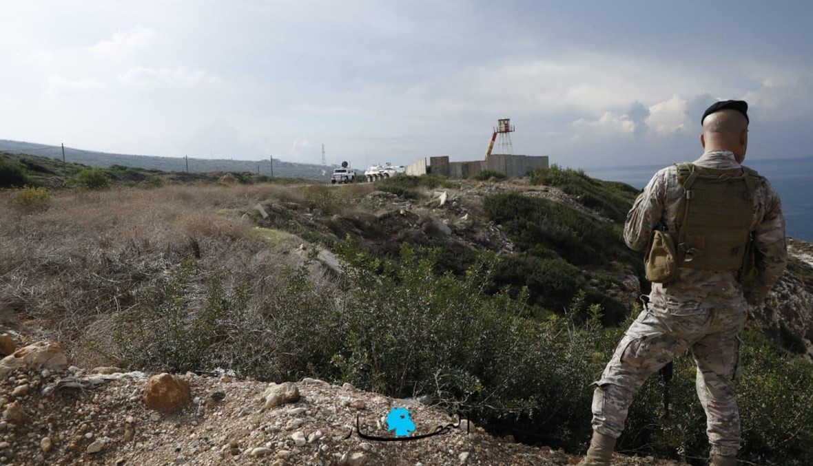 جندي لبناني عند الحدود الجنوبية في رأس الناقورة (مارك فياض).