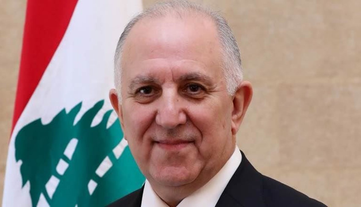 وزير الداخلية والبلديات في حكومة تصريف الأعمال محمد فهمي.