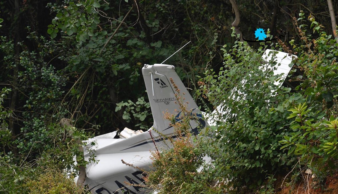 حطام الطائرة التي سقطت في غوسطا (تصوير حسام شبارو)