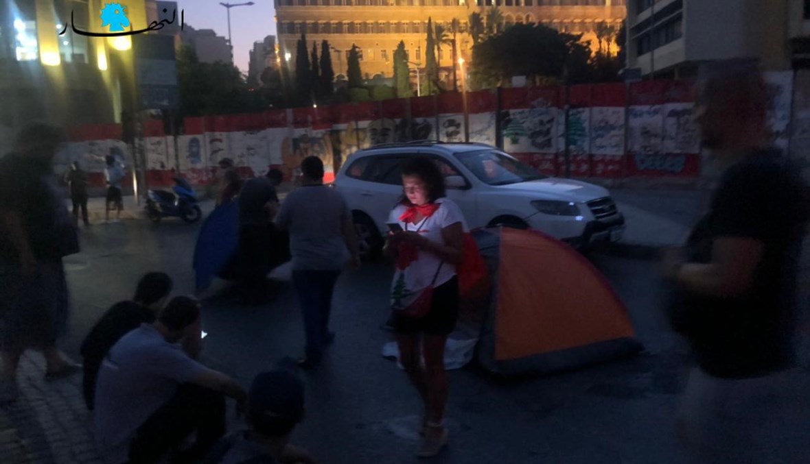 خيم المحتجين عادت إلى رياض الصلح (تصوير نبيل اسماعيل).