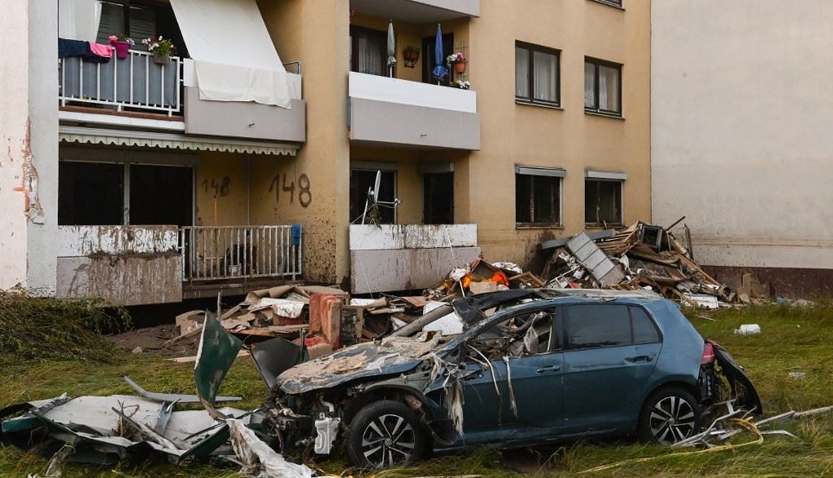 أضرار هائلة للفيضانات في ألمانيا (أ ف ب).