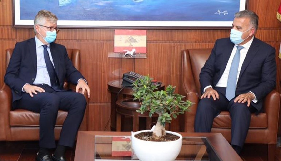  اللواء عباس ابراهيم ووكيل الأمين العام للأمم المتحدة لعمليات حفظ السلام جان بيار لاكروا.