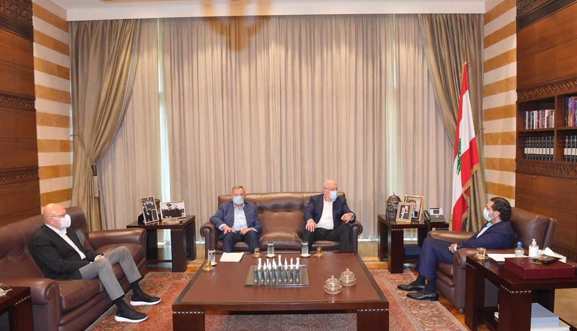 في مواجهة الانقلاب