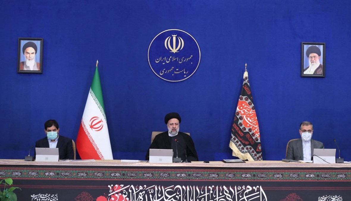 رئيسي مترئسا الاجتماع الأول للحكومة في طهران (26 آب 2021، أ ف ب). 