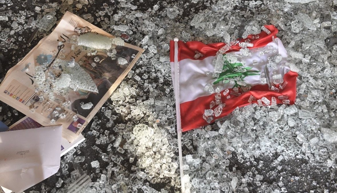 Give Lebanon a fighting chance (Nabil Ismail).