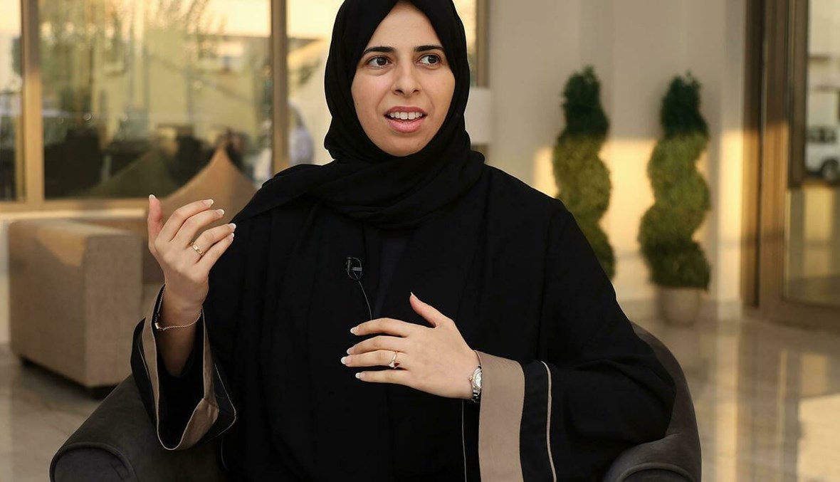 نائبة وزير الخارجية القطرية لولوة الخاطر خلال مقابلة مع وكالة "فرانس برس" (أ ف ب).
