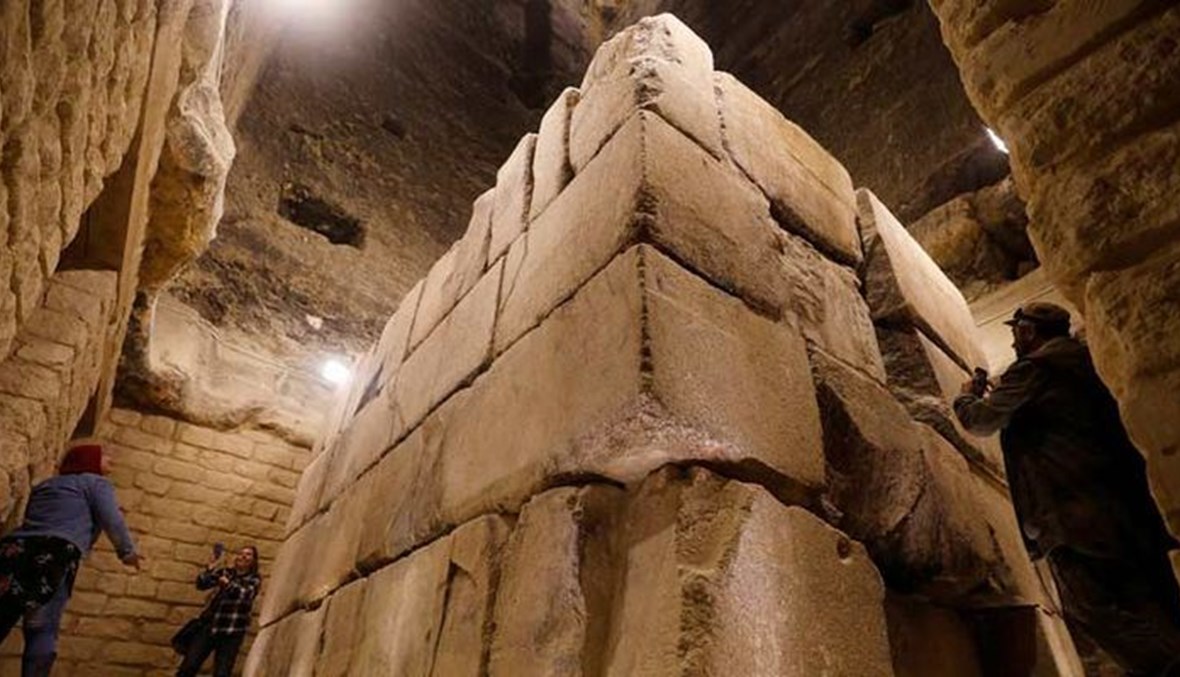 مقبرة الملك زوسر في مصر.