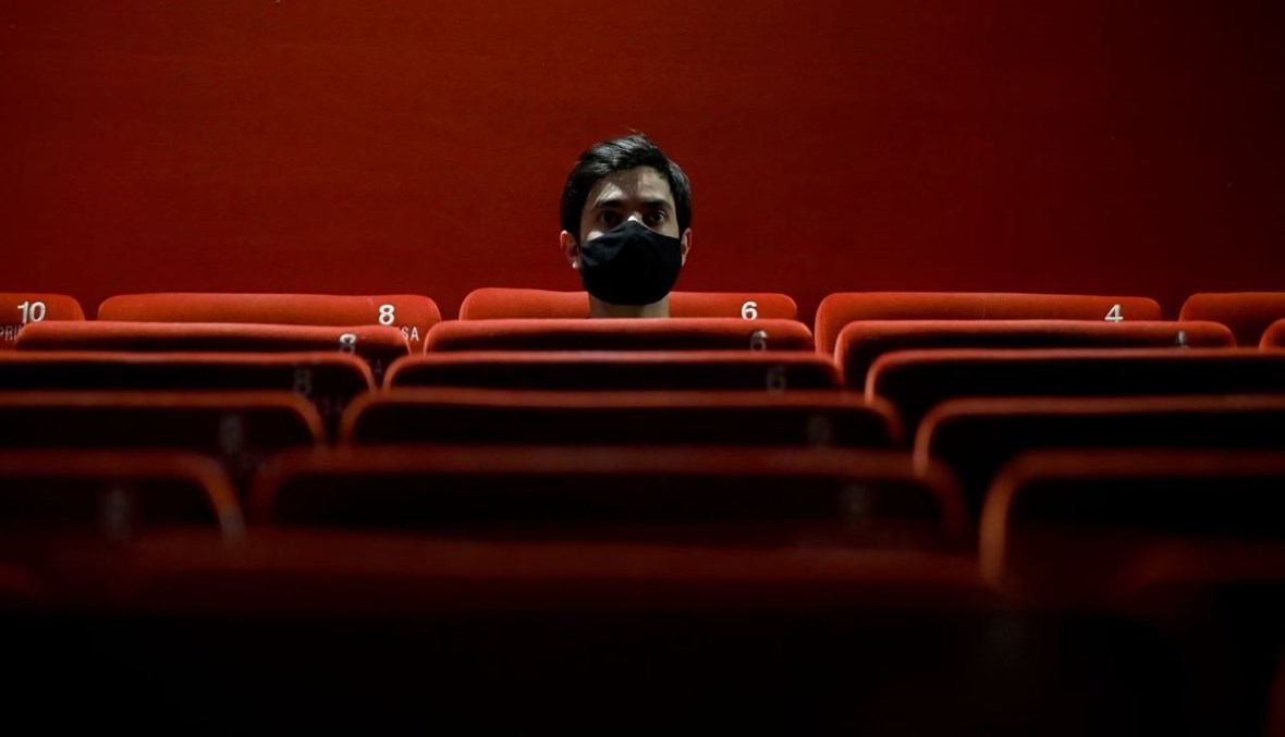 مقاعد المسرح والسينما (تعبيرية- "أ ف ب").