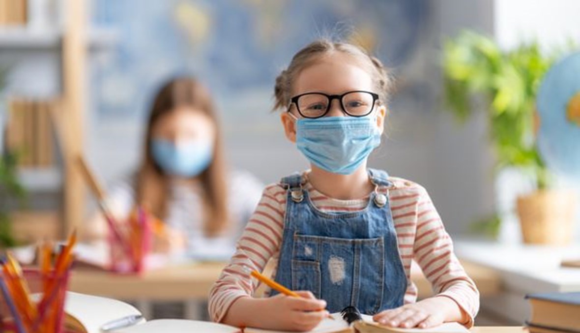 علامات تظهر أن طفلك يعاني في العودة إلى المدرسة... لا تهميليها!