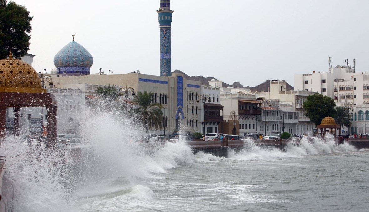 صورة لإعصار شاهين ضاربًا سلطنة عمان