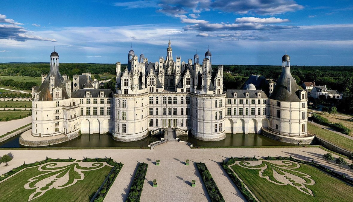  قصر شامبور الملكي في منطقة وادي نهر اللوار- فرنسا.