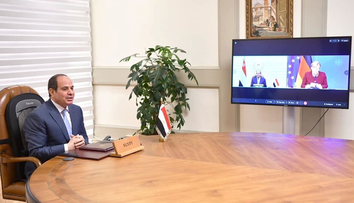 ميركل والسيسي خلال اجتماعهما عبر الفيديو (18 ت1 2021- المتحدث الرسمي للرئاسة المصرية).  