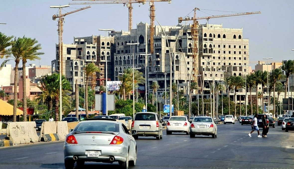 لقطة من العاصمة الليبية طرابلس في 13 آب (أ ف ب).