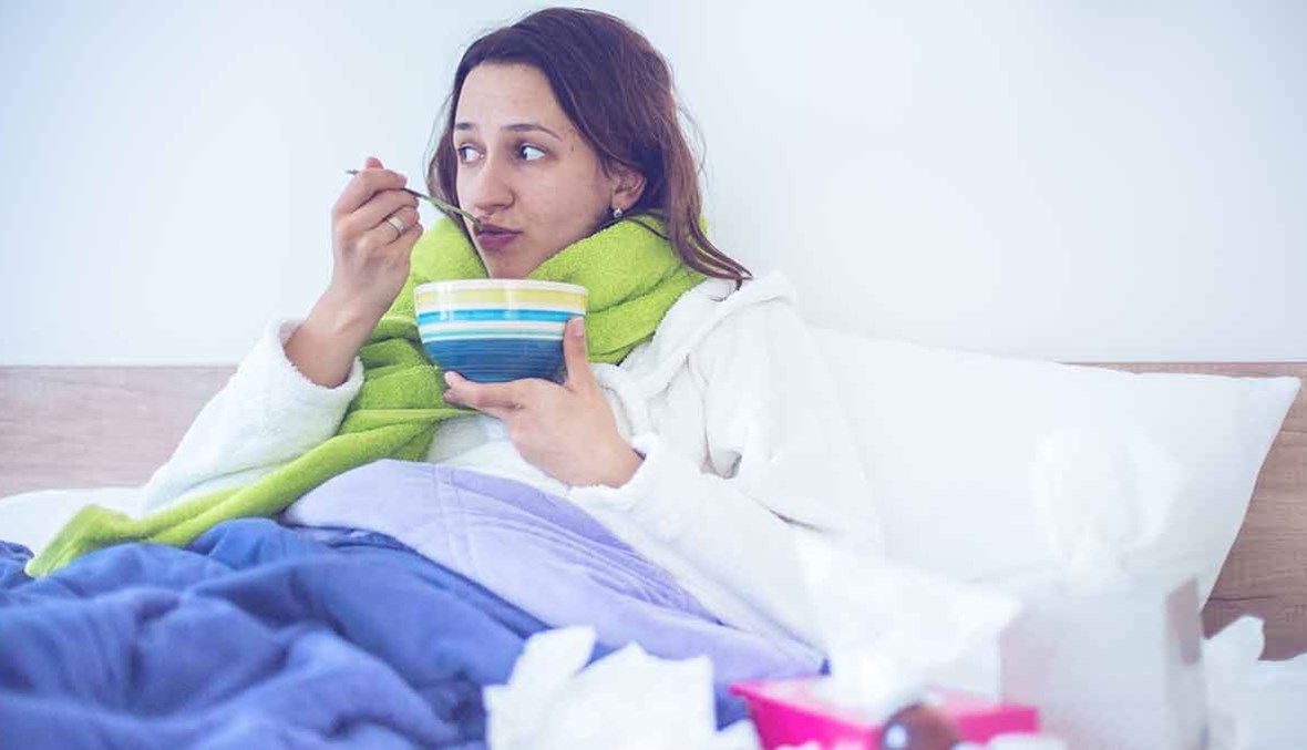 كيف تتغلّب على الزكام من دون أدوية؟ إليكم هذه الأطعمة!