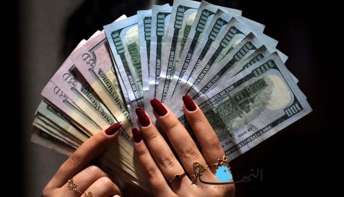 زيادة عوائد سندات الخزانة الأميركية... الدولار يرتفع لليوم الثالث