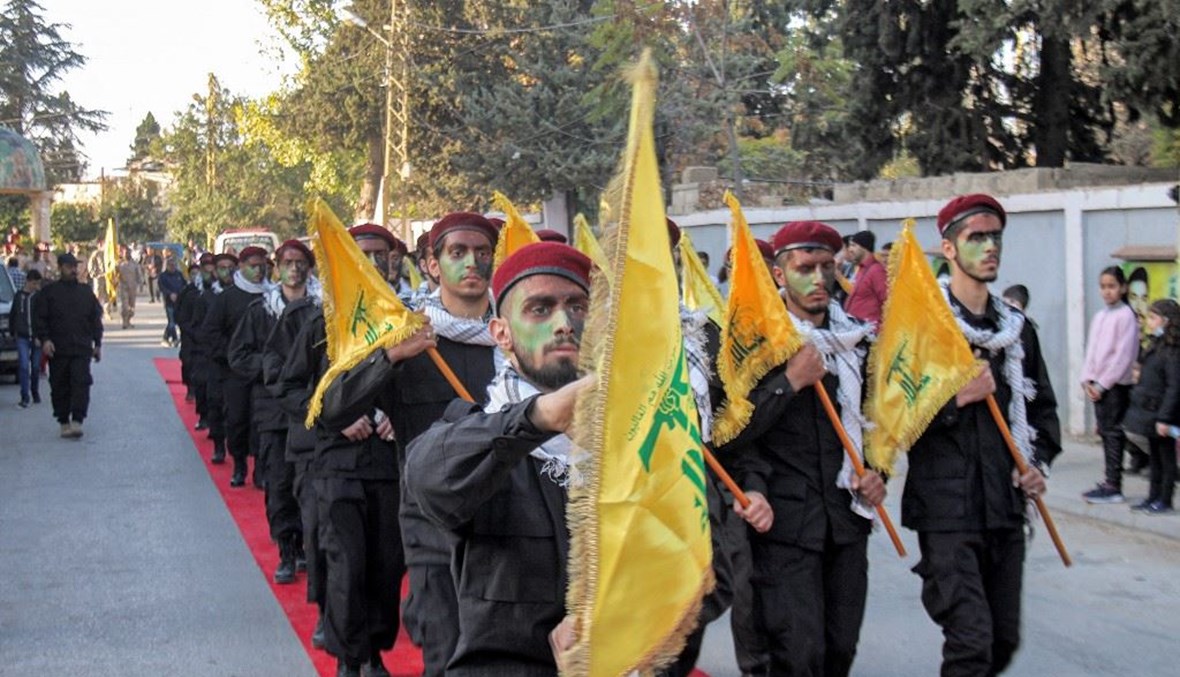 عرض لعناصر "حزب الله" في بعلبك (تعبيرية- "أ ف ب").
