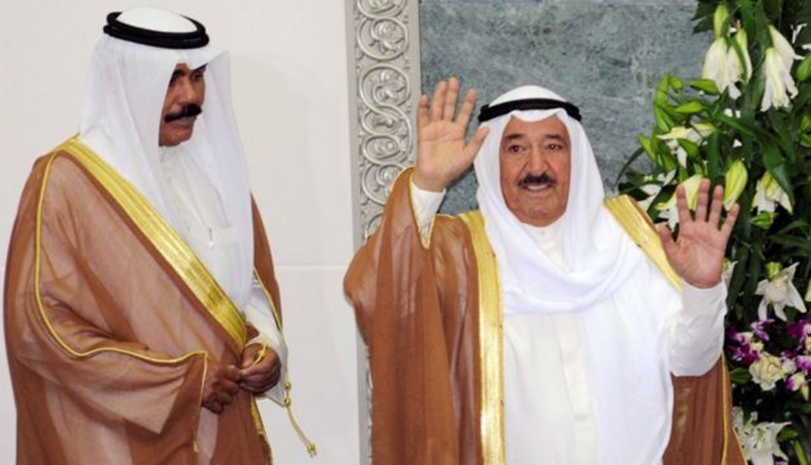 أمير الكويت وولي العهد في صورة أرشيفية (أ ف ب).