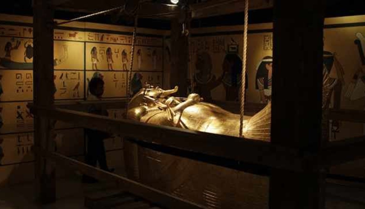إن جداريات المقابر المصرية تشهد