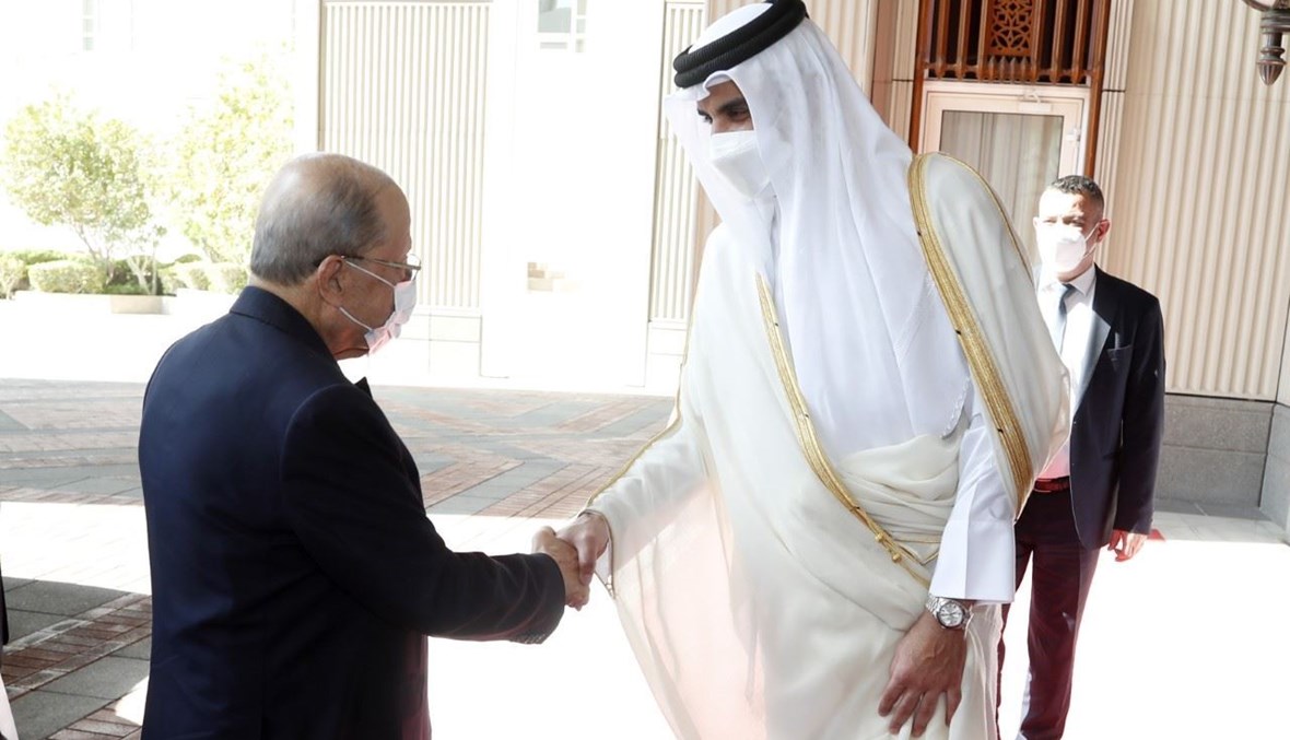 الرئيس ميشال عون وأمير قطر في الدوحة.