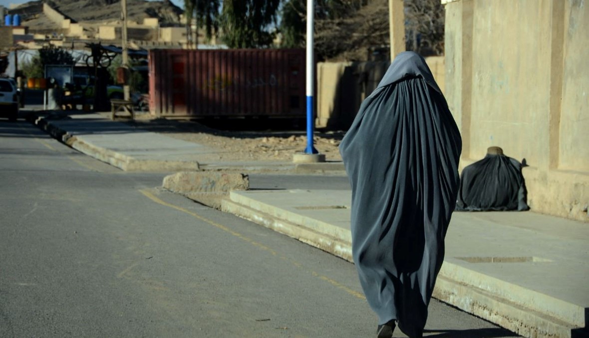 أفغانستان: طالبان تفرض على موظفات الحكومة ارتداء الحجاب