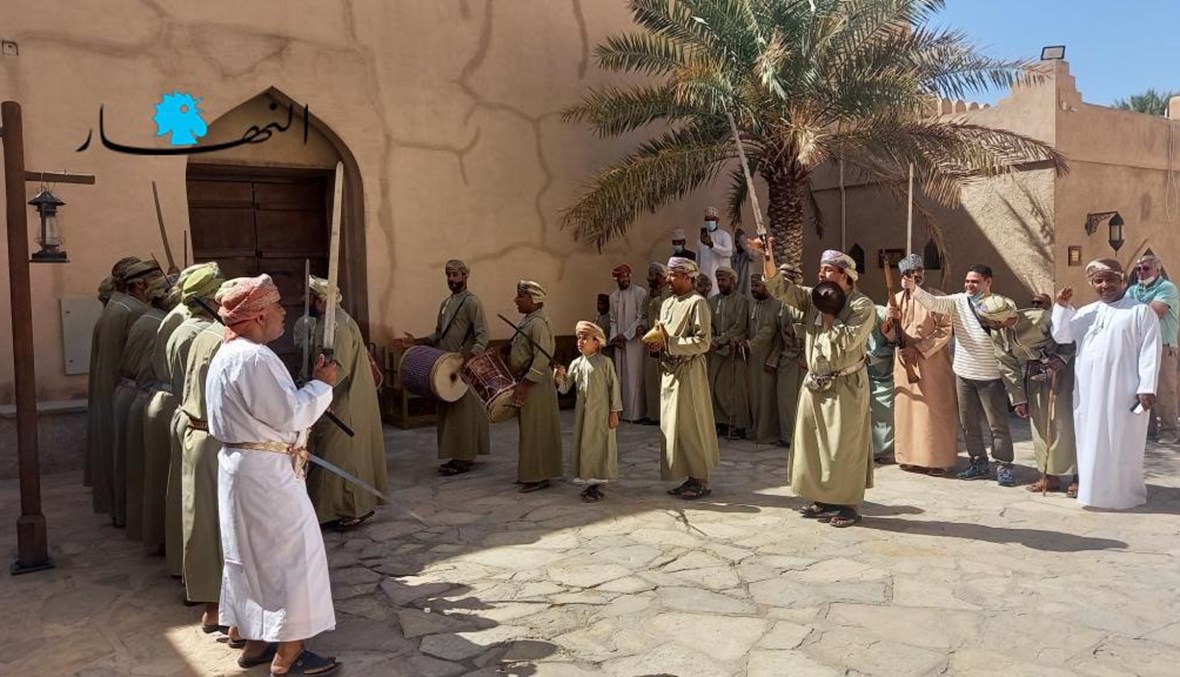 من الفن الشعبيّ العُمانيّ... ماذا تعرفون عن "الوهابية"؟ (فيديو وصور)