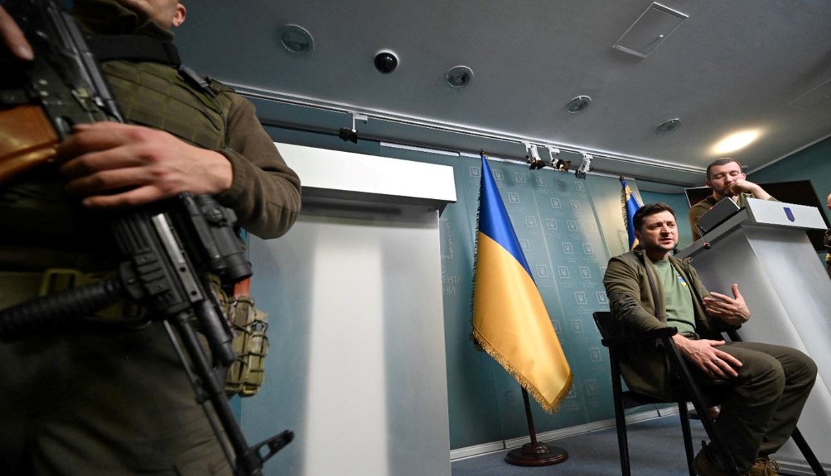 زيلينسكي: إذا سقطت أوكرانيا، فستستهدف روسيا دول البلطيق وأوروبا الشرقيّة