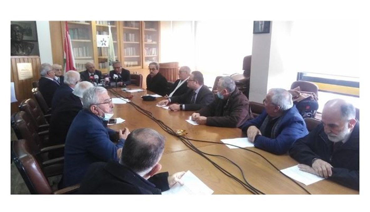 متقاعدو القطاع العام طالبوا الحكومة بخطوات طارئة لانقاذ وضع المتقاعد