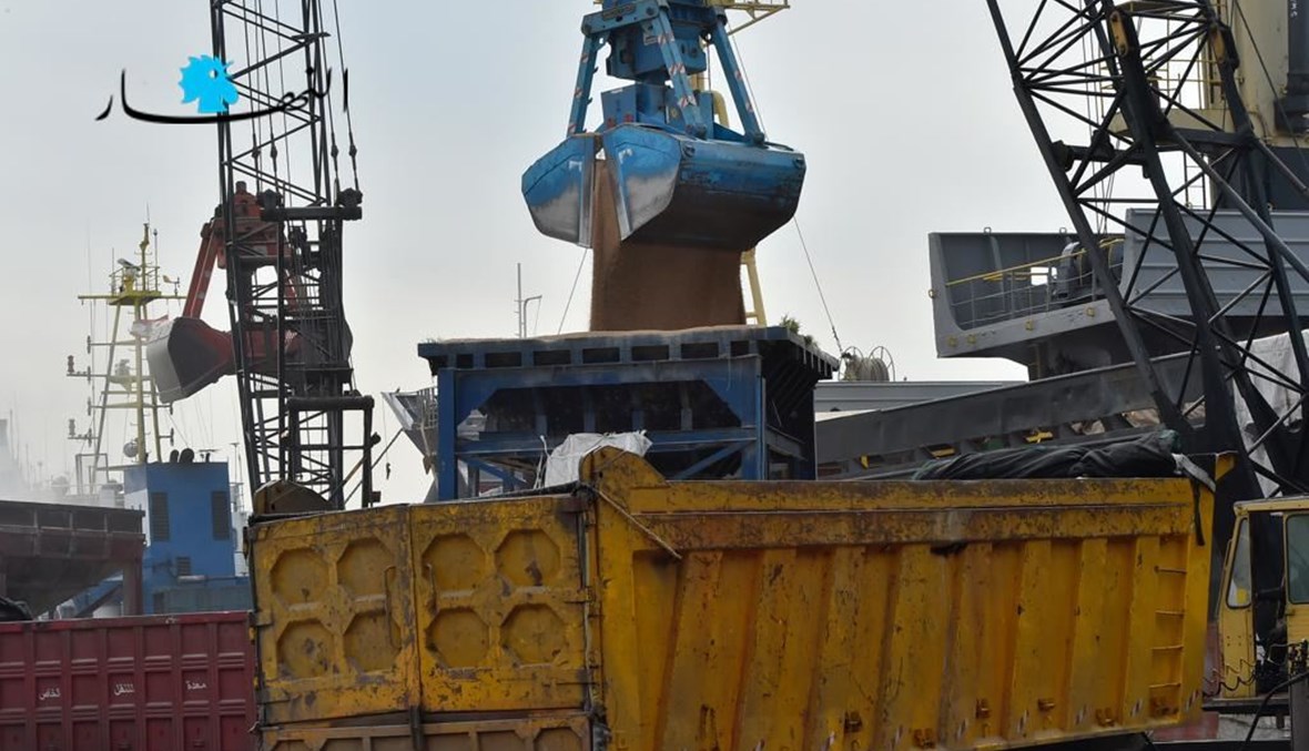 اعتمادات القمح فُتحت وأزمة الخبز نحو الحلحة