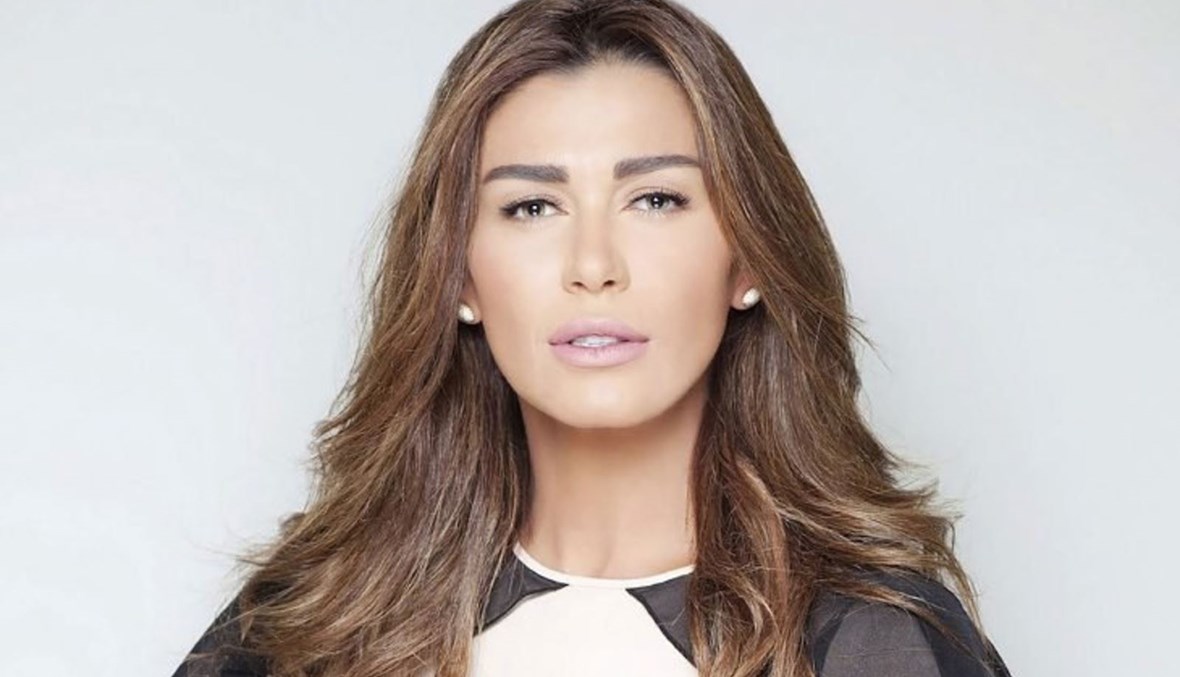 نادين الراسي برفقة وزير الطاقة وليد فيّاض... "هيك التقينا" (صورة)