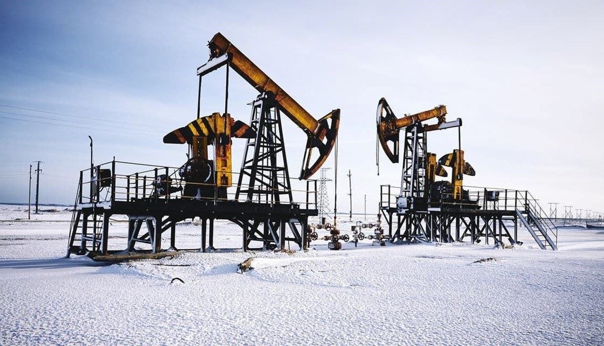 روسيا تبدي استعدادها لبيع النفط "في أي نطاق سعري للدول الصديقة"