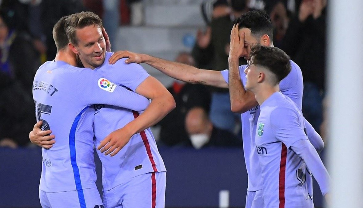 برشلونة "المتعثر" على أرضه قارياً لحجز مقعده في نصف نهائي الدوري الأوروبي