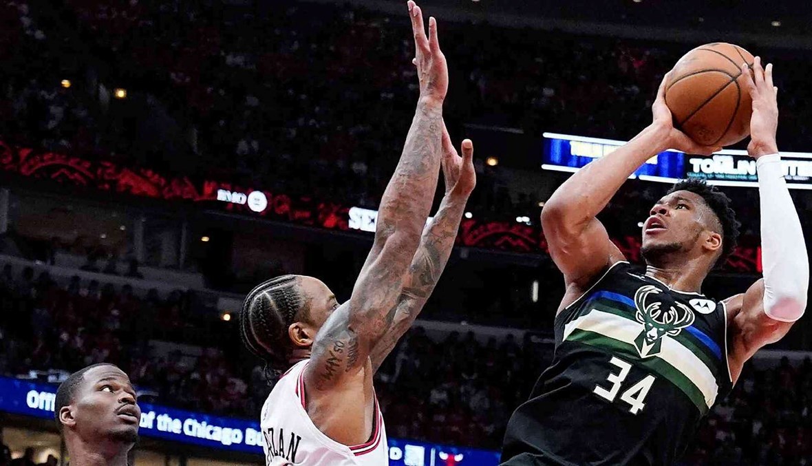 ميلووكي باكس وميامي هيت يقتربان من التأهل