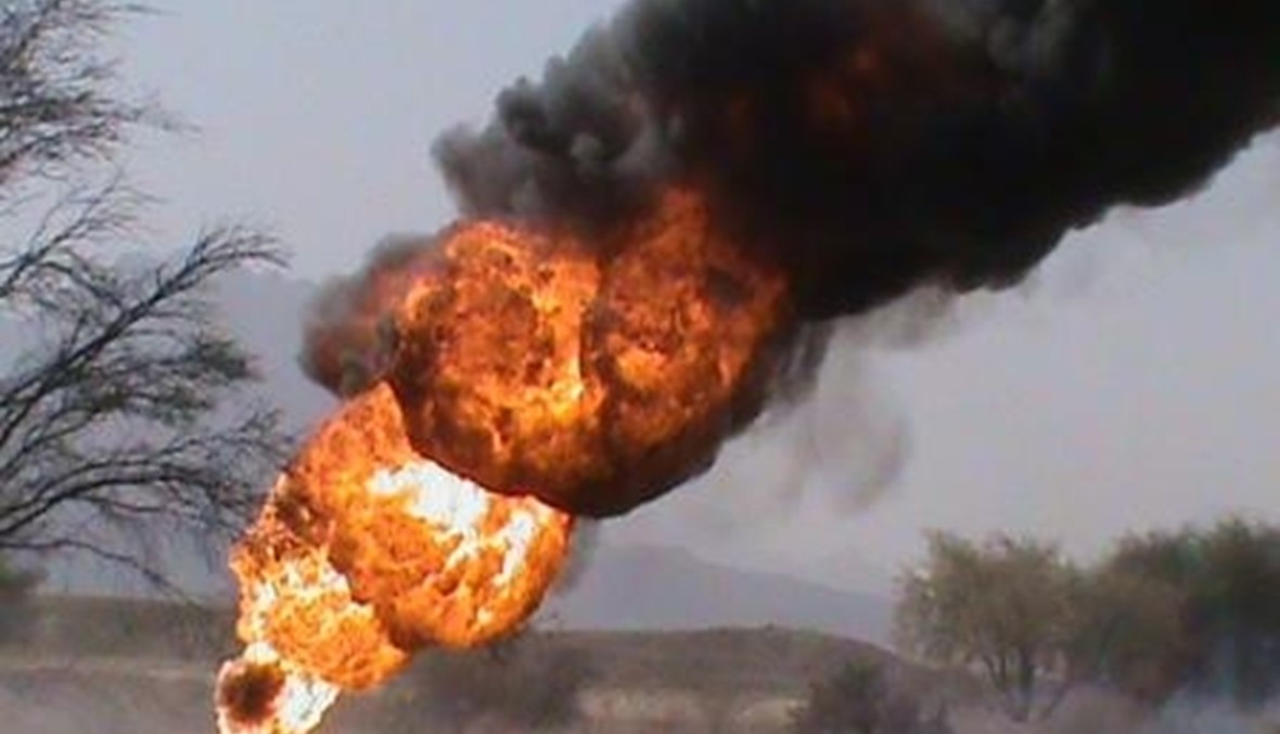 مسلّحون مجهولون يفجّرون أنبوب النفط في محافظة مأرب شمال اليمن\r\n